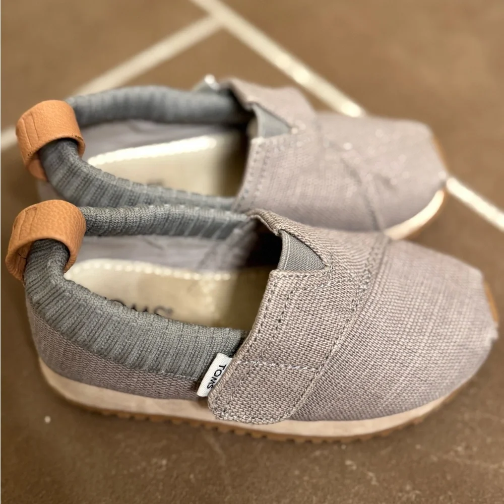 TOMS Resident Toddler Sneaker - Grey